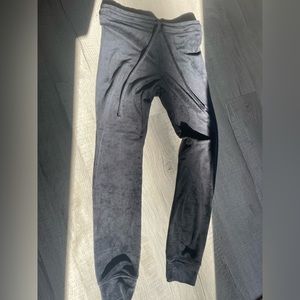 American eagle black soft sweatpants